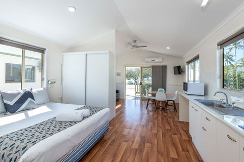 BIG4 Breeze Holiday Parks - Bargara - Accommodation Mermaid Beach 5