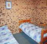 Twin Seasons 2 Private Holiday Apartment - Accommodation Mermaid Beach