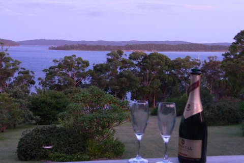 A Lakehouse Escape - Accommodation Mermaid Beach 7