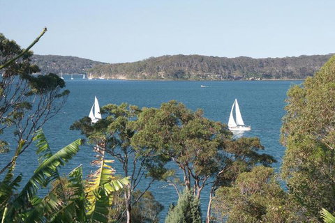 A Lakehouse Escape - Accommodation Mermaid Beach 6