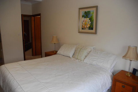 Gaerwood B & B - Accommodation Mermaid Beach 2