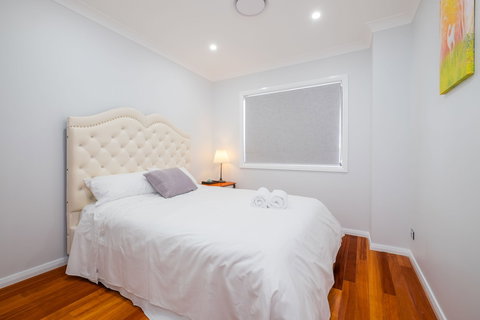 Panania Gemini Lodge - Accommodation Mermaid Beach 3