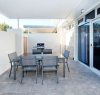 Loxton Courthouse Apartments - Accommodation Mermaid Beach