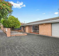 City Two Apartment - Accommodation Mermaid Beach