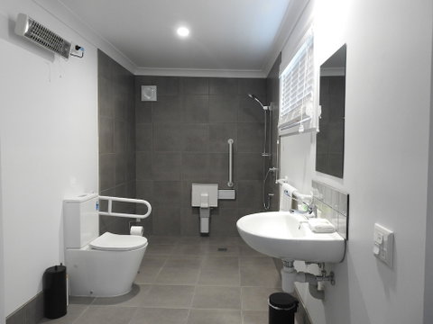 Lismore Lake Holiday Park - Accommodation Mermaid Beach 2