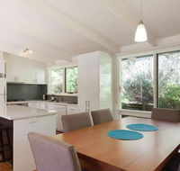 Maryrose Beautiful close walk to the beach - Accommodation Mermaid Beach