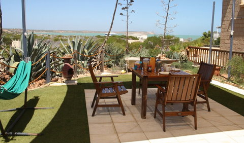 Shark Bay B & B - Accommodation Mermaid Beach 5