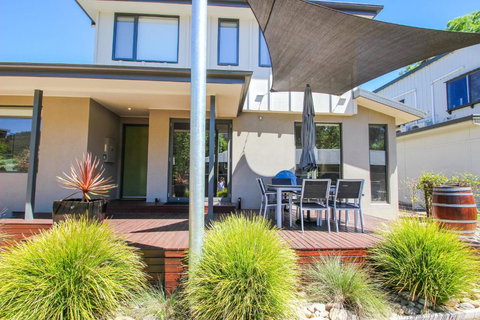 Alegria - Accommodation Mermaid Beach 2