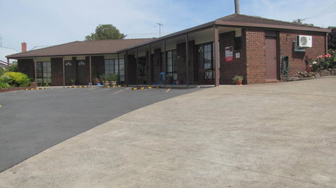 Bristol Hill Motor Inn - Accommodation Mermaid Beach 4