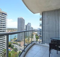 Absolute Luxury at Chevron Towers - Accommodation Mermaid Beach