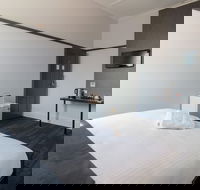 Royal Hotel Ryde - Accommodation Mermaid Beach
