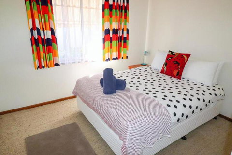 Wemberley Lakehouse - Accommodation Mermaid Beach 3