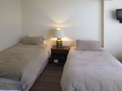 Howqua 6 - Accommodation Mermaid Beach 6