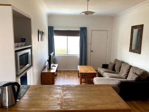 Waldeck Heights - Accommodation Mermaid Beach 6