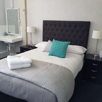 Northern Star Hotel Hamilton - Accommodation Mermaid Beach 5