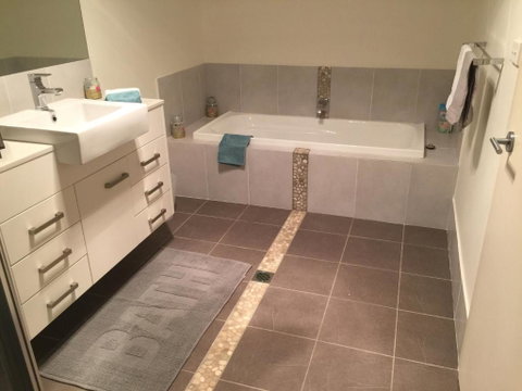 Paradise By The Bay - Accommodation Mermaid Beach 6