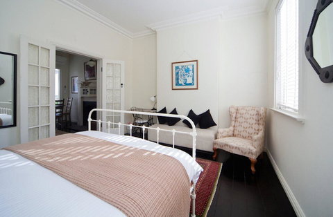 MPT67A Beautifully Decorated 1 Bed - Accommodation Mermaid Beach 6