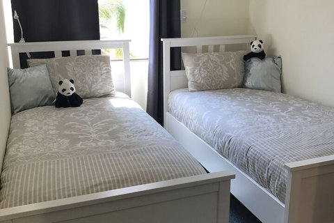 Inner City Apartments - Accommodation Mermaid Beach 3