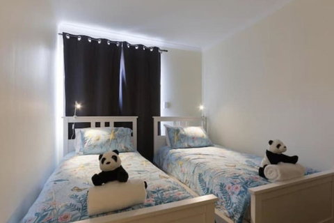 Inner City Apartments - Accommodation Mermaid Beach 4