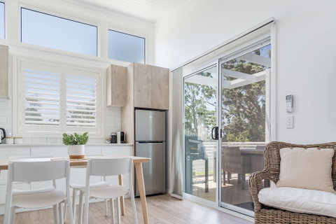 Surfside Cudmirrah Beach - Accommodation Mermaid Beach 4