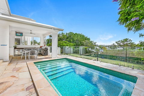 Hamptons Hideaway At The Cove - Accommodation Mermaid Beach 1