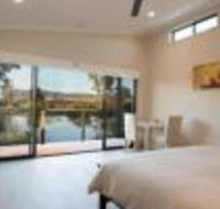 Still Earth - Accommodation Mermaid Beach