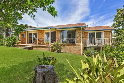 Stunning Ocean Views - Accommodation Mermaid Beach 1