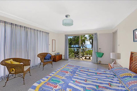 Stunning Ocean Views - Accommodation Mermaid Beach 3
