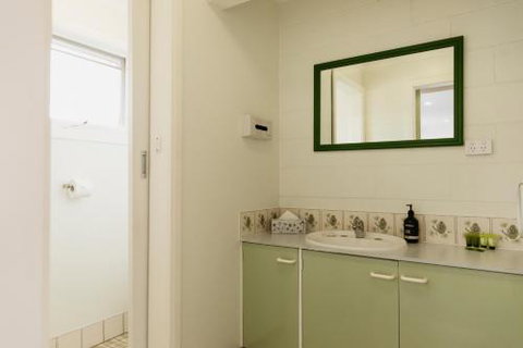 Anchor Wheel Motel - Accommodation Mermaid Beach 4