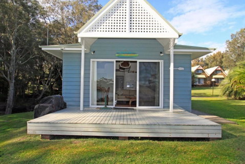 Beach Shack On The Lagoon - Accommodation Mermaid Beach 6