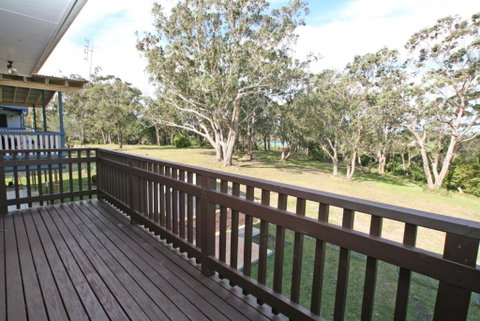 Hill Top Water & Bush Views - Accommodation Mermaid Beach 1