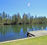 Ranu House Waterfront - Accommodation Mermaid Beach