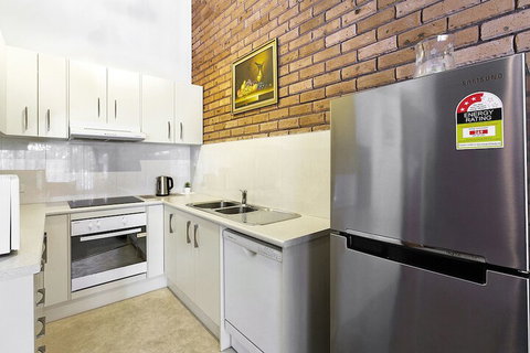 Macadamia Court, 2/8 Government Road - Accommodation Mermaid Beach 3