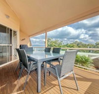 Moy at Nelson Bay 2/30 Thurlow Avenue