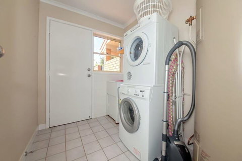 Moy At Nelson Bay, 2/30 Thurlow Avenue - Accommodation Mermaid Beach 2