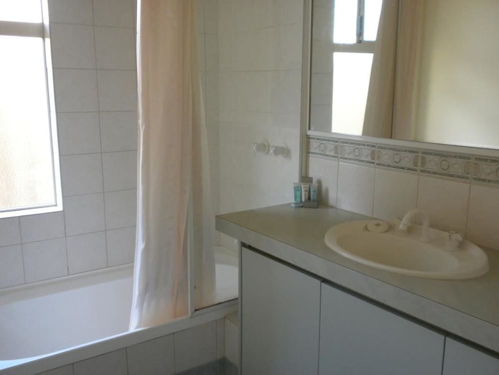 Canning Vale WA Accommodation Mermaid Beach