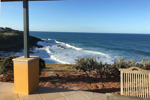 OceanScape Luxury Beachfront Villas - Accommodation Mermaid Beach 3