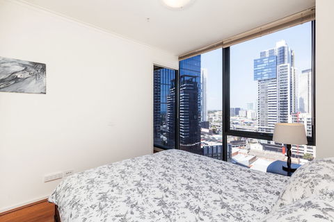 PIPER, 1BDR Southbank Apartment - Accommodation Mermaid Beach 5