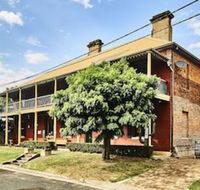 The Old Victoria - Accommodation Mermaid Beach