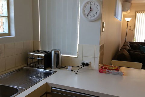 Azure Villa - Accommodation Mermaid Beach 4