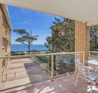 South Pacific Unit 6 Amazing unit opposite the beach. - Accommodation Mermaid Beach