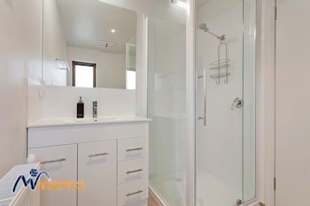 Zoncolan - Accommodation Mermaid Beach 2
