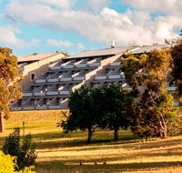 Horizons 418 - Lake Jindabyne Waterfront - Accommodation Mermaid Beach