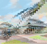 Occy's at Fingal Bay - Accommodation Mermaid Beach