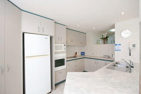 Bagnalls Beach Apartment Unit 3 / 153 Government Road - Accommodation Mermaid Beach 3