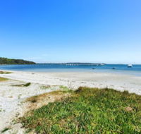 Waterfront at Sunset Boulevard Soldiers Point - Accommodation Mermaid Beach