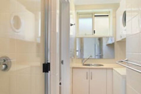 Collendina, Unit 6/19 Kurrawa Close - Accommodation Mermaid Beach 3