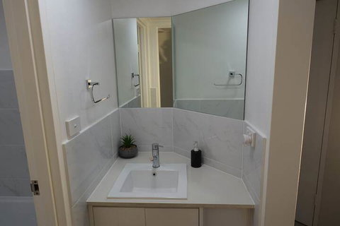 Nicholli, Bay Parklands, Unit 21/2 Gowrie Avenue - Accommodation Mermaid Beach 3