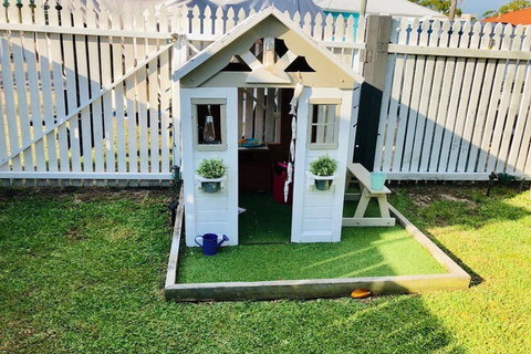 Harrys House 19 Achilles Street - Accommodation Mermaid Beach 6