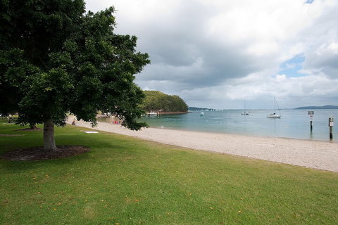 Harrys House 19 Achilles Street - Accommodation Mermaid Beach 2